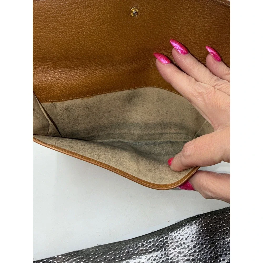 Gucci Sylvia Vintage Leather Long Buckle Wallet Made in Italy 035-149-1662 - Picture 5 of 12